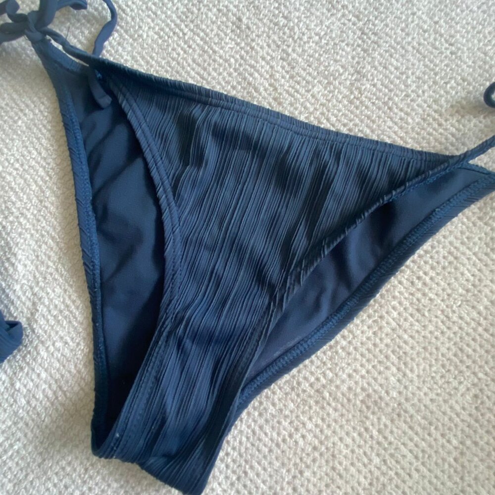 Navy Ribbed Two-Piece Swimsuit ππ - Picture 4 of 7